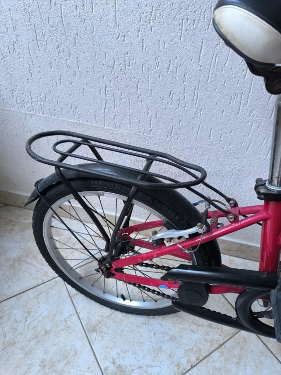 BICICLETA DOBRÁVEL - COM GARUPA E CESTA (ACEITO OFERTA) - Foto 5