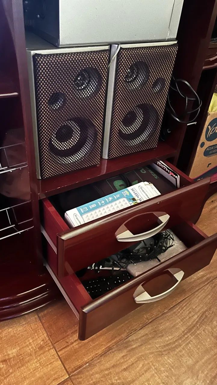 Rack para TV super conservado - Foto 4