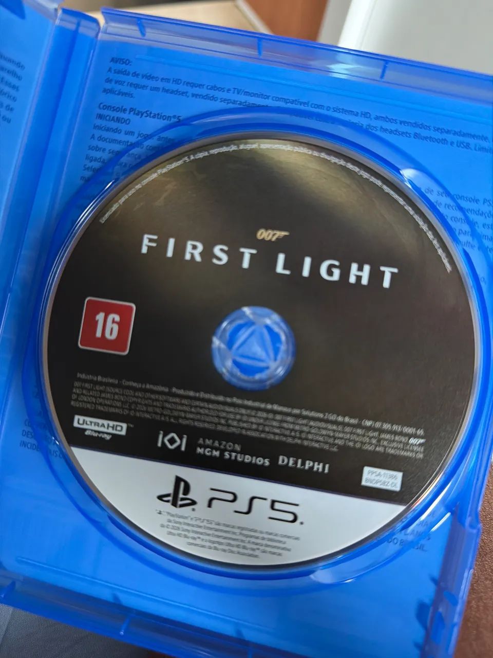 007 First Light Ps5 - Foto 2