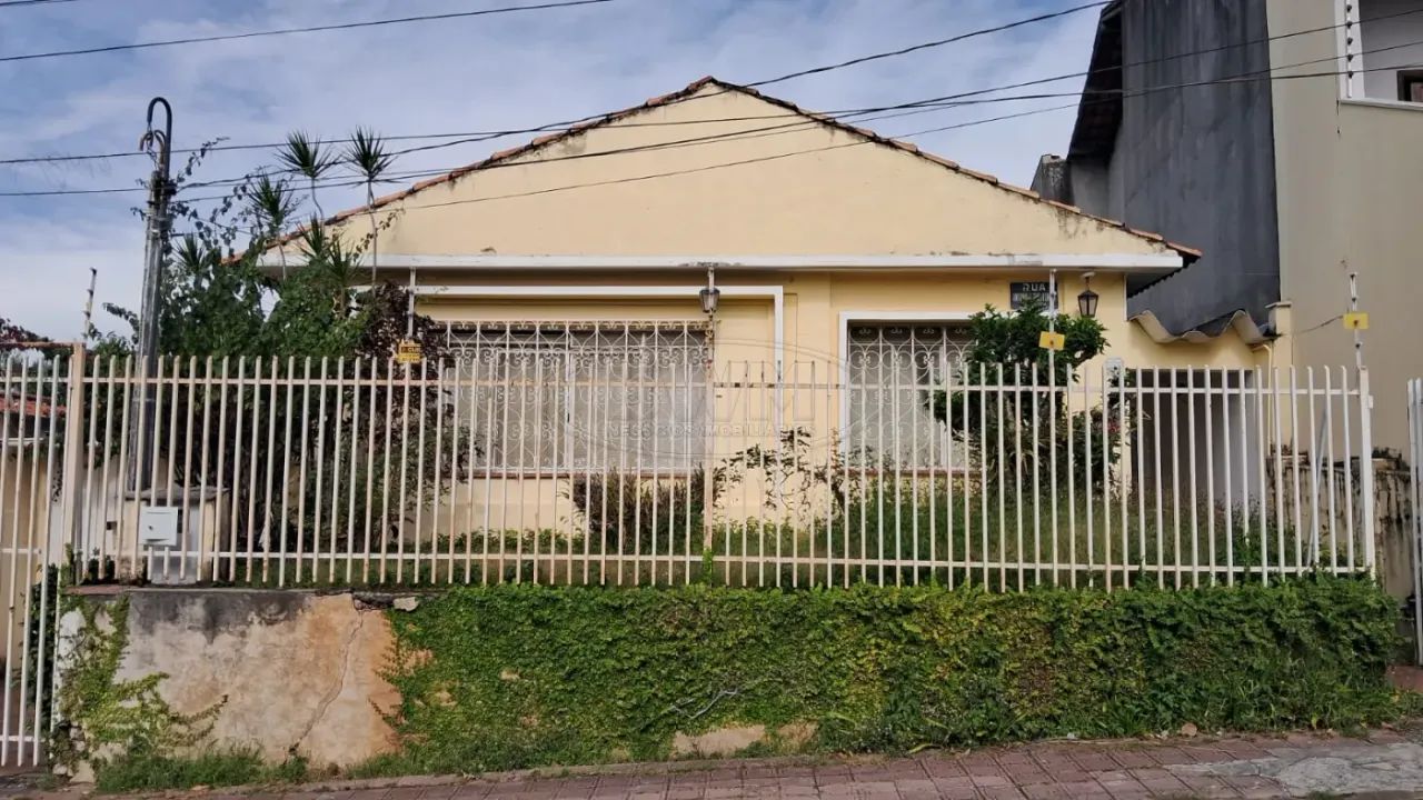 Casa Casa em Bairro em Sorocaba