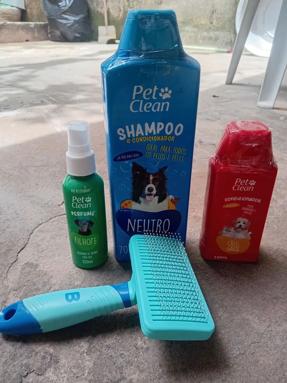 Kit de banho com escova para cachorros