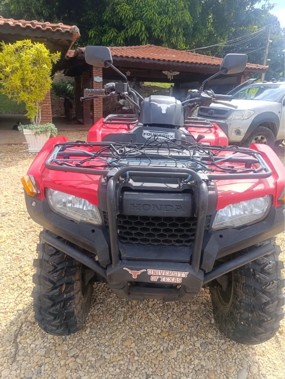 Honda Fourtrax 420 4x4 com pneus novos