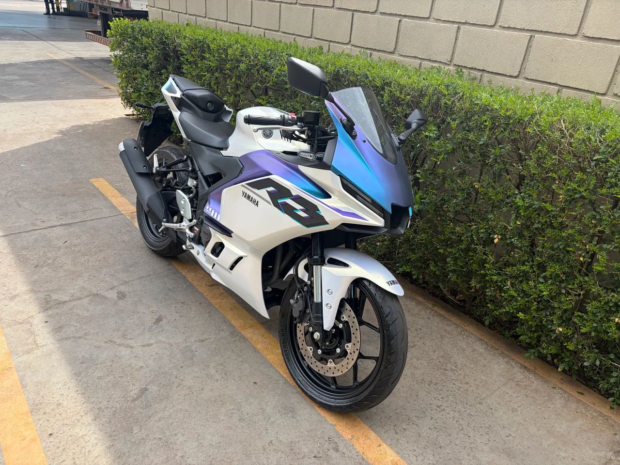 Yamaha R3 - Foto 5