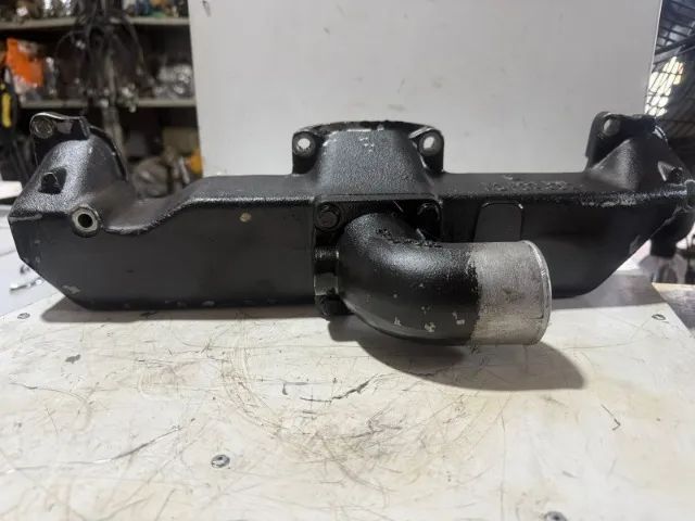 Coletor Admissão Motor Internacional turbinado JCB retroescavadeira 3C, p/n 02/103545
