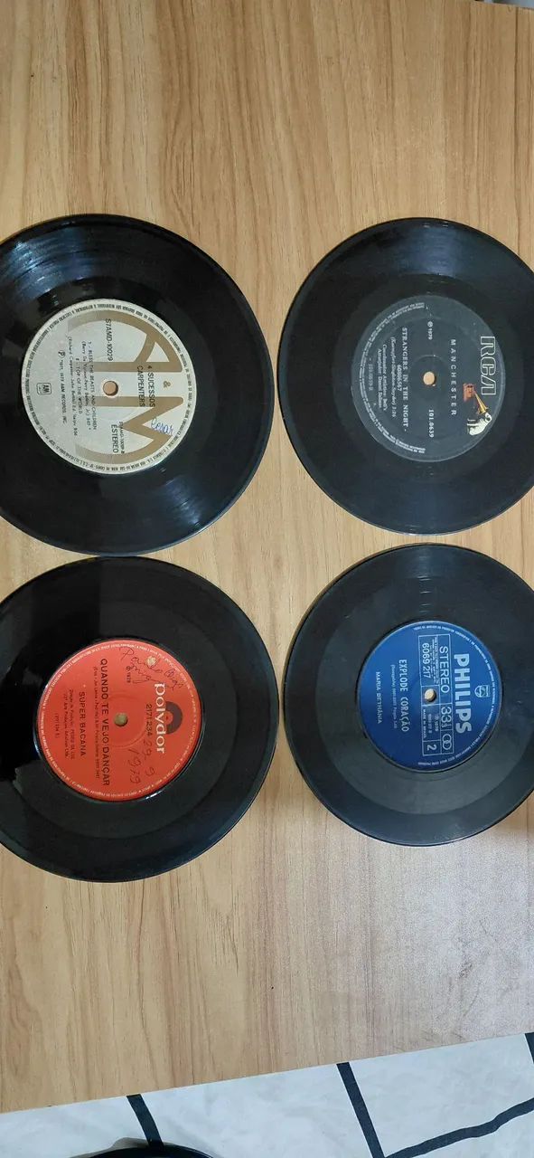 Discos de Vinil compactos 7 polegadas 