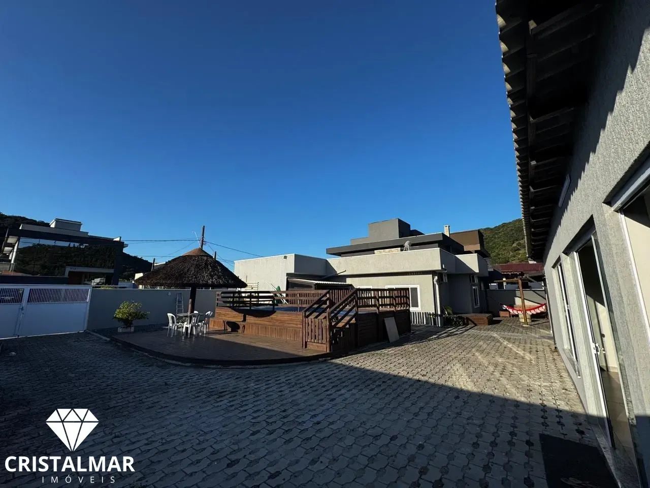 Casa de condomínio com 6 quartos e piscina - Foto 2