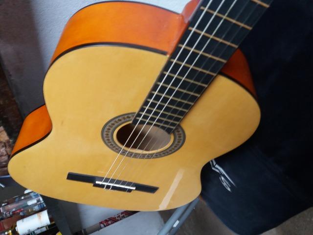Violao $ 280,00