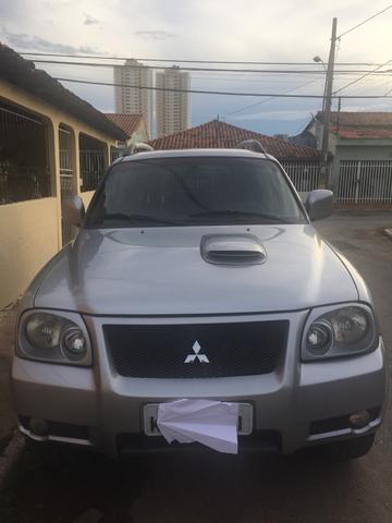 Pajero Sport - Foto 2