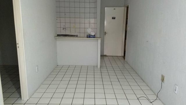 Ap condomínio dos lírios - Foto 18