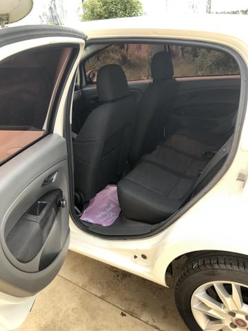 Fiat Punto Attractive Italia 1.4 2012 - Foto 9