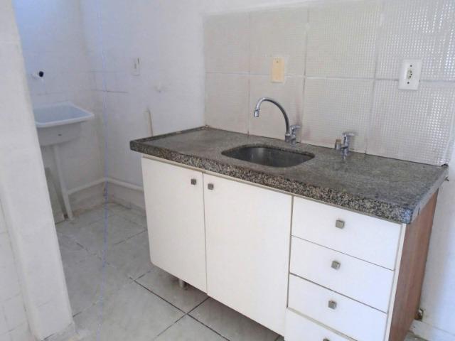 Apartamento na Av. Dep. Paulino Rocha - Foto 17