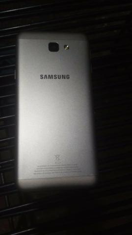 Vendo esse celular j5 prime