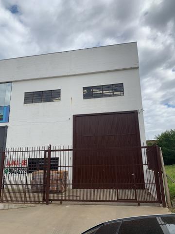 Pavilhão para Aluguel 360 metros quadrados
