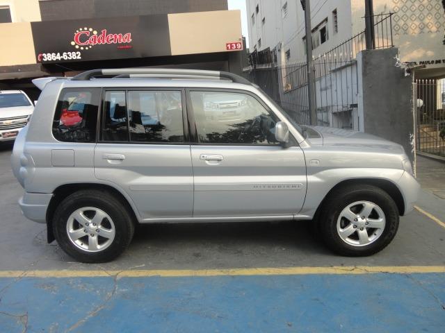 Mitsubishi Pajero tr 4 aut 4x4 - Foto 4