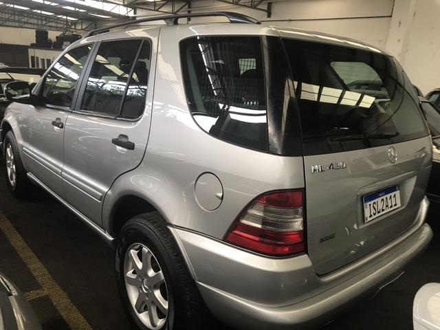Mercedes Benz ML 430 2001, apenas 127.000 km, absolutamente impecável - Foto 7