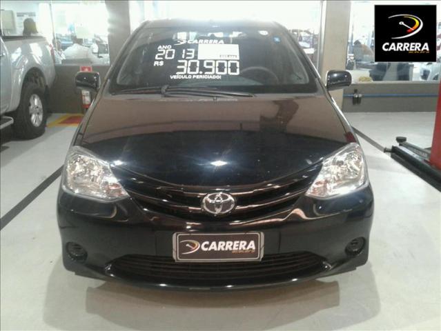 Toyota Etios 1.3 xs 16v - Foto 2