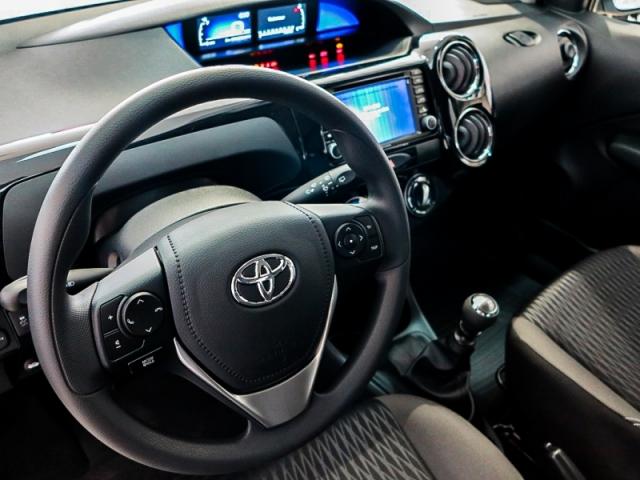 TOYOTA ETIOS 1.5 X PLUS 16V FLEX 4P 2019 - Foto 9
