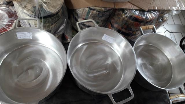 Panelas de alumínio batido pra restaurante - Foto 3