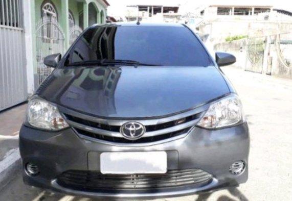 Toyota Etios Sedan 1.5X 14/15 Completo c/ GNV G5