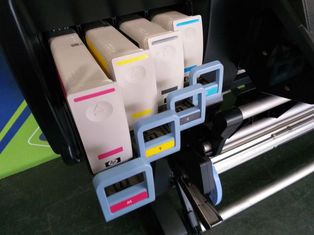 Plotter HP Latex L26500 impressora Lona e Adesivo - Foto 2
