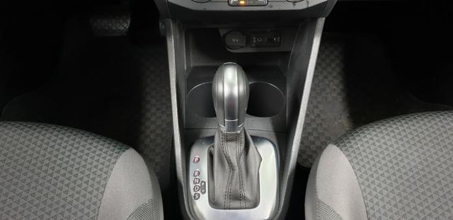 Vw-Volkswagen Voyage 1.6 Aut. 16V MSi Flex 2018/19 - Foto 18