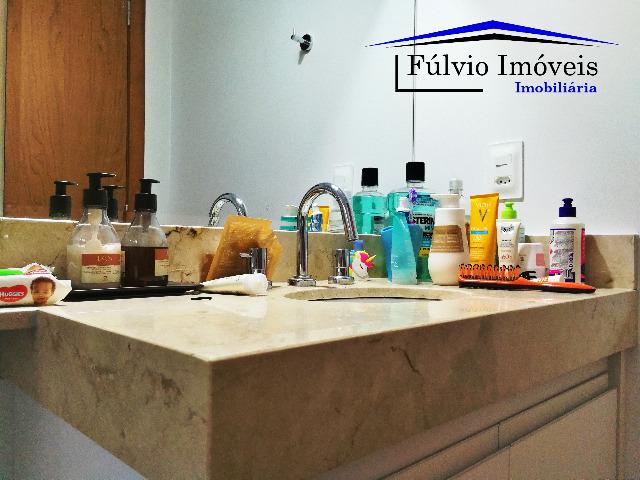 Esplêndida casa em terreno de 2.500m², 4 quartos, área de lazer, no Park Way - Foto 12