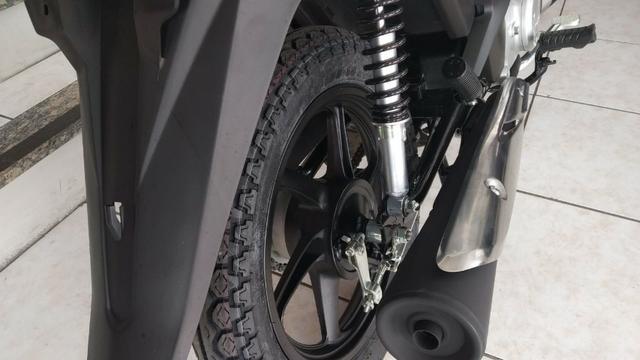 Honda Biz 125 Ex prata zero Km aceitamos troca emplacada - Foto 6