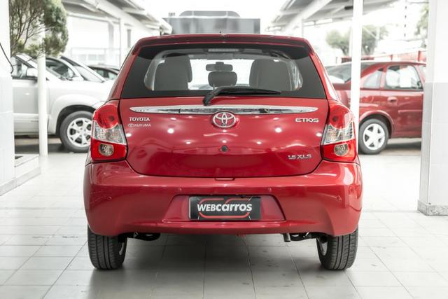 Étios Hatch XLS 1.5 Mec. 2017 - Foto 4