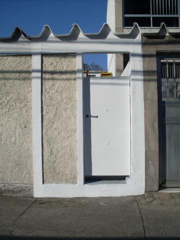 Aproveite!!! 2 casas com terreno, no melhor local da Vila da Penha - Foto 5