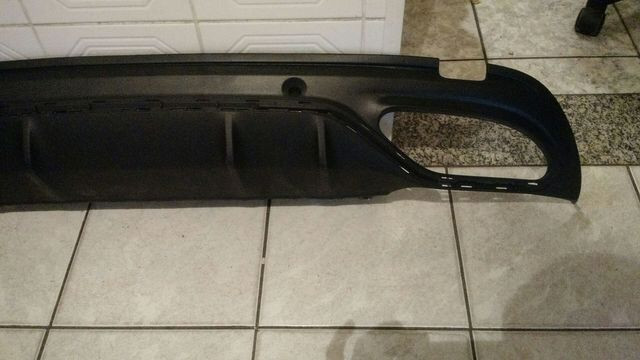 Spoiler do parachoque traseiro Mercedes C180 2018 - Foto 3