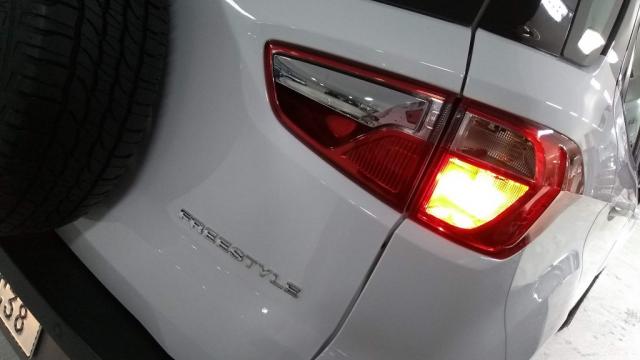 ECOSPORT 1.5 FREESTYLE FLEX - Foto 15