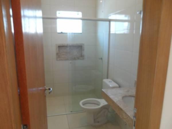 Sobrado condomínio ao lado do forum de caldas novas - Foto 6