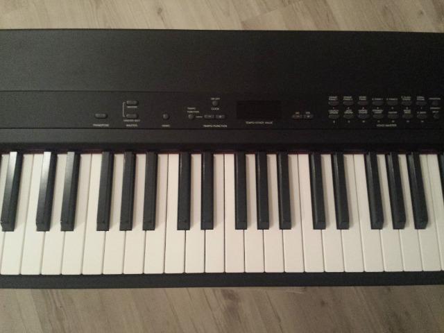 Yamaha CP-33 - Piano Digital - teclado - Foto 6