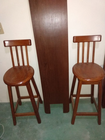 Duas banquetas e um balcão - Foto 4