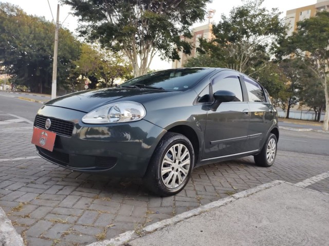 PUNTO ATTRACTIVE 1.4 2011  COMPLETO 