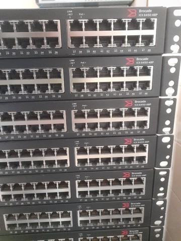 Switch Brocade ICX 6450-48P 48 Portas Gigabit Ethernet  - Foto 2