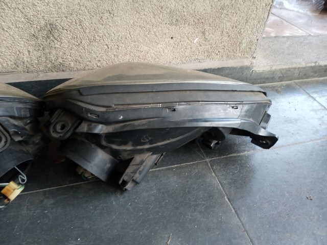 Par Farol Hyundai Tucson (preço unitário) - Foto 4