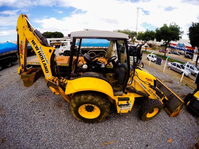 Miniescavadeira  - Foto 2