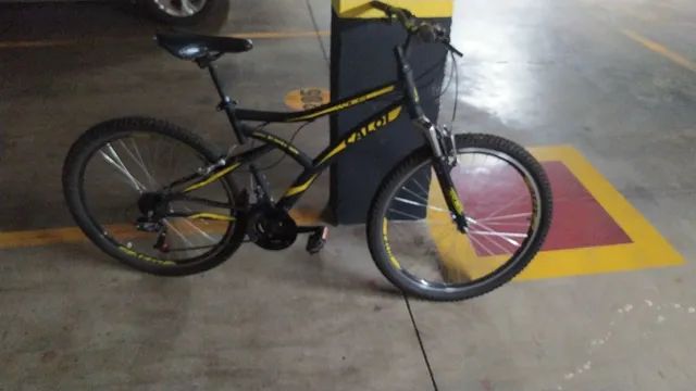 Bike Caloi aro 26 