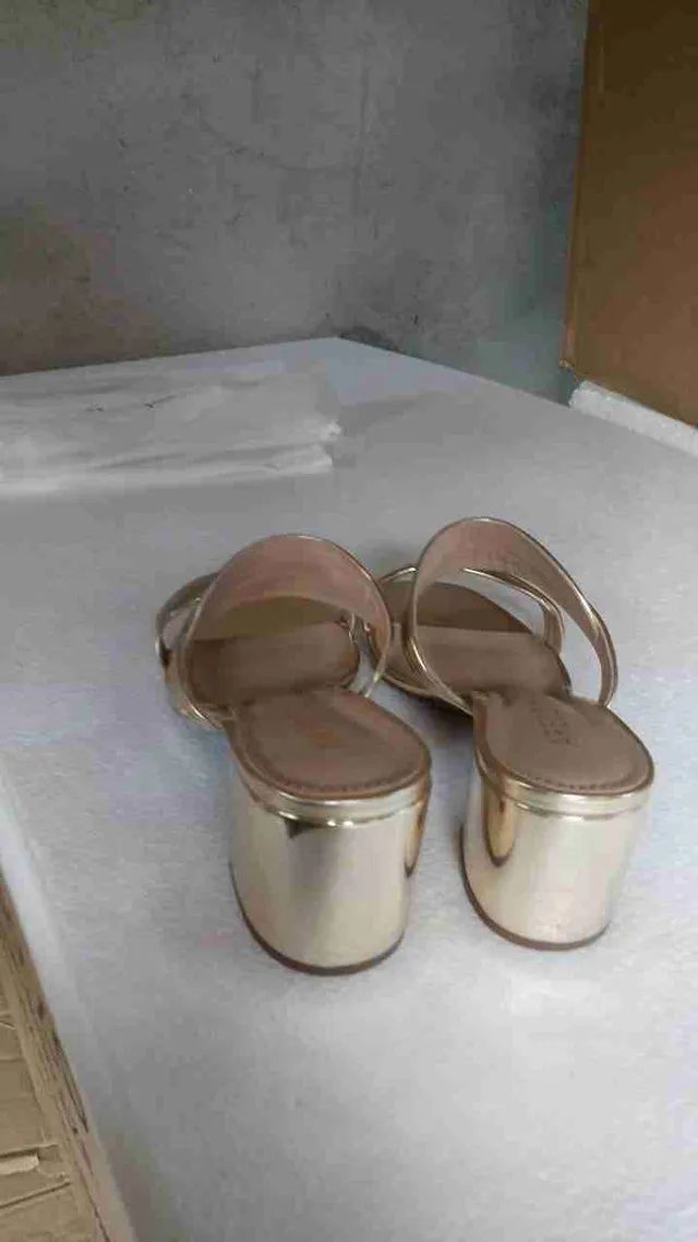Uma linda sandália arezzo mule 37  - Foto 3