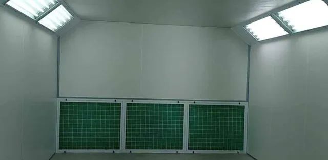 Cabine de pintura automotiva