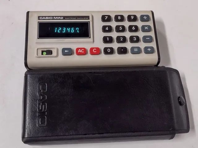 Calculadora antiga Casio.