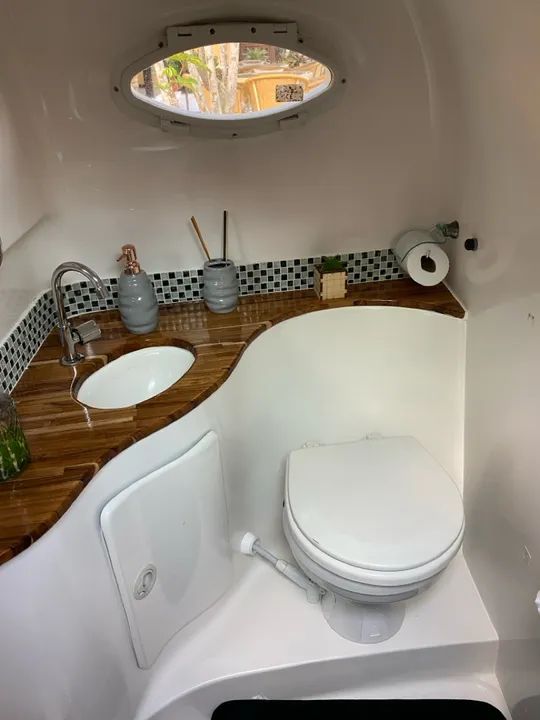 Lancha Triton 29.5? - 300HP Volvo Gas - Foto 7