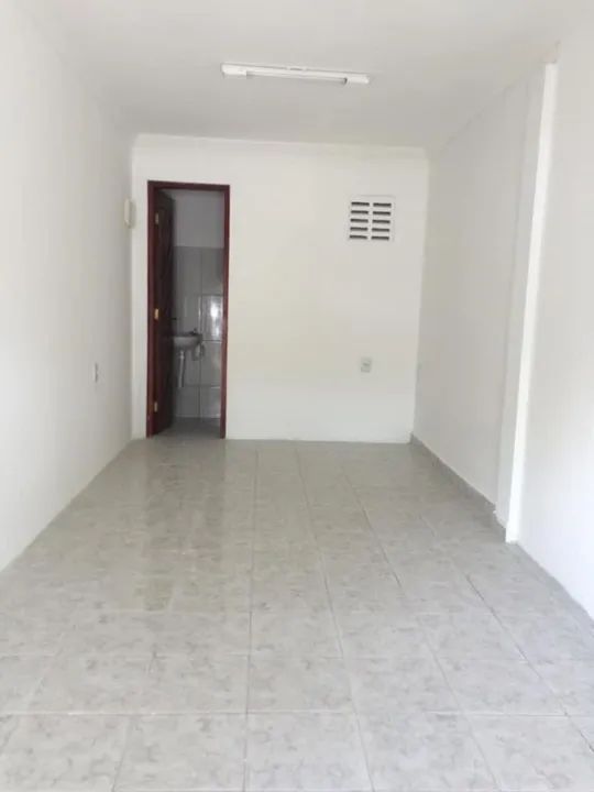 Alugo ponto comercial