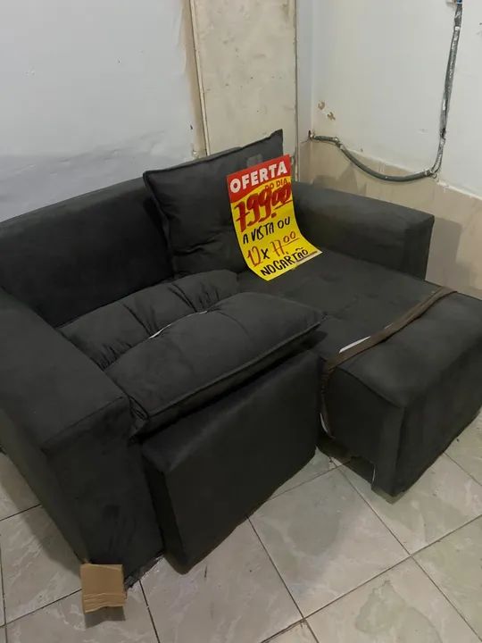 Sofá retrátil cor cinza apenas 850