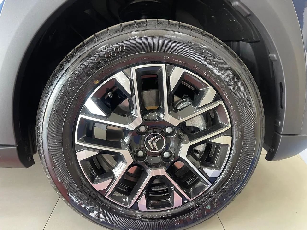Citroën Basalt Shine 1.0 AT 2025 0KM - Foto 3