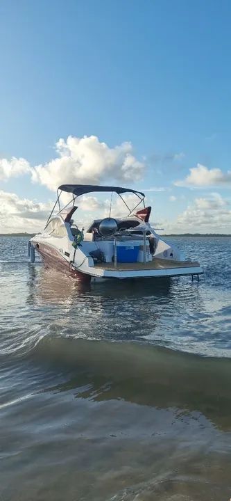 Lancha impecável para seus momentos de lazer! - Foto 2