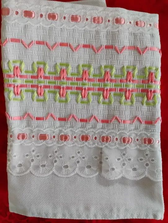 JOGO COM 6 UNIDADES Pano de COPA bordado em vagonite - Foto 2