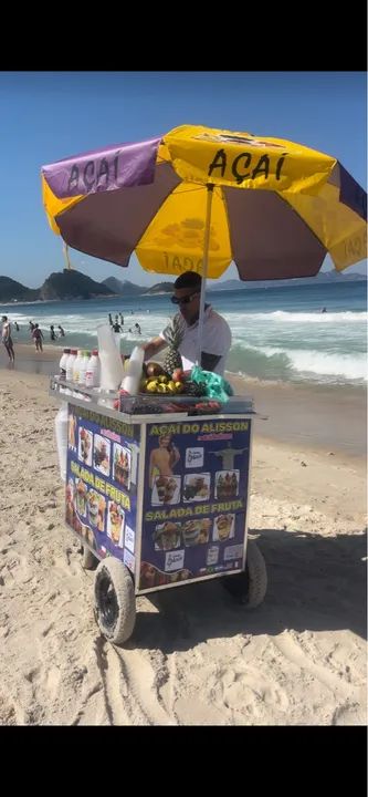 Carrinho de Açai e Salada de Fruta - Praia