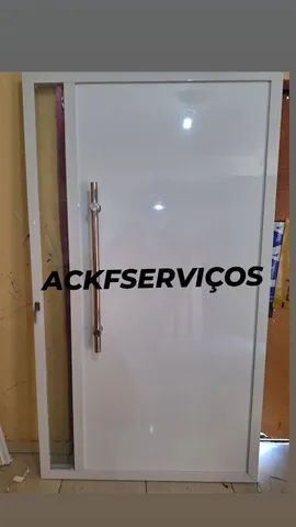 Portas  de acm alumínio 